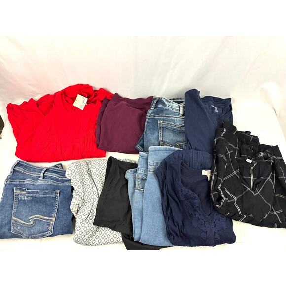 10 Pc Pants Tops Shorts Clothing LARGE Bundle Clothes Casual Womens Reseller Lot - Picture 1 of 12